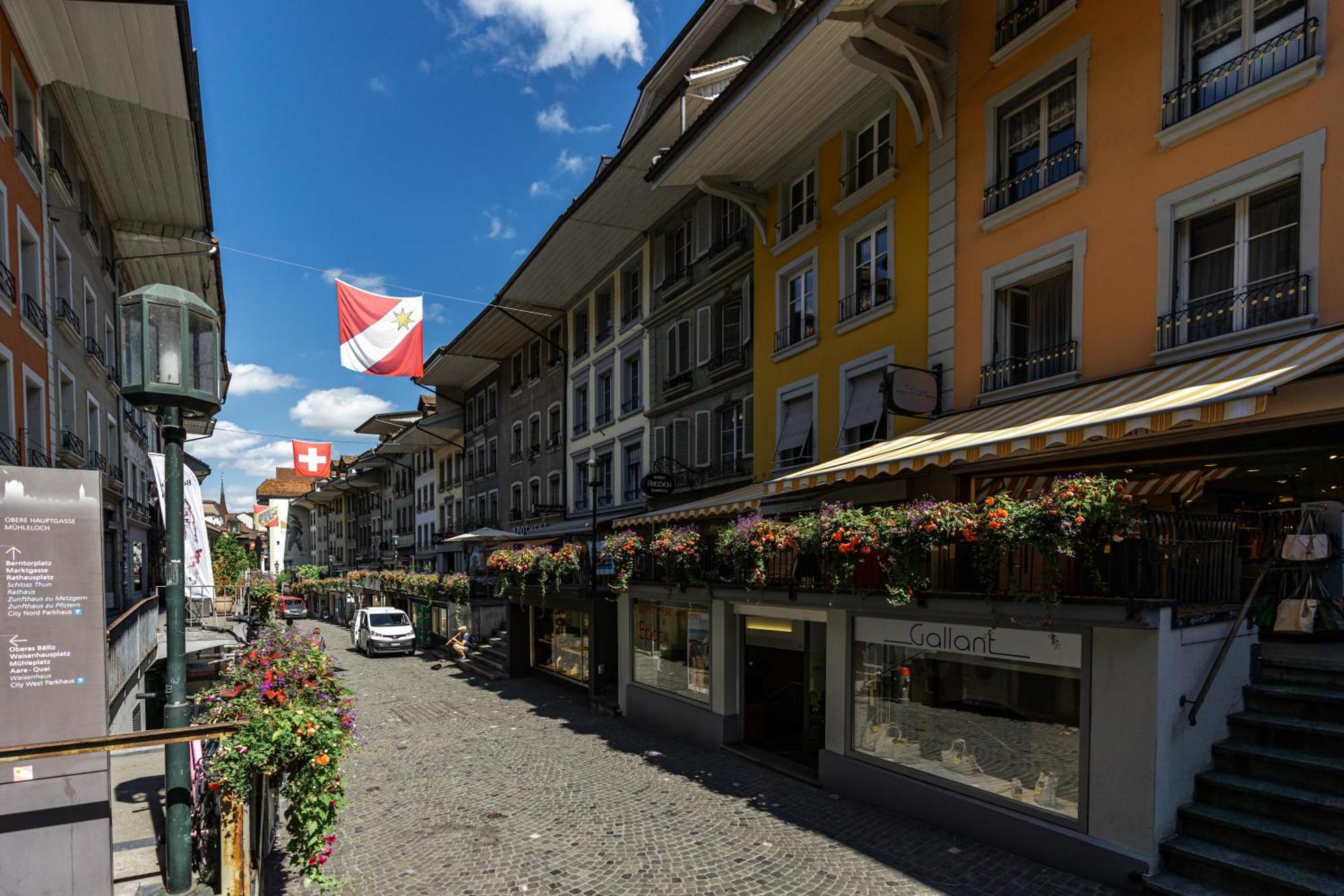Historische Wohnung Im Herzen Der Thuner Altstadt Exterior foto