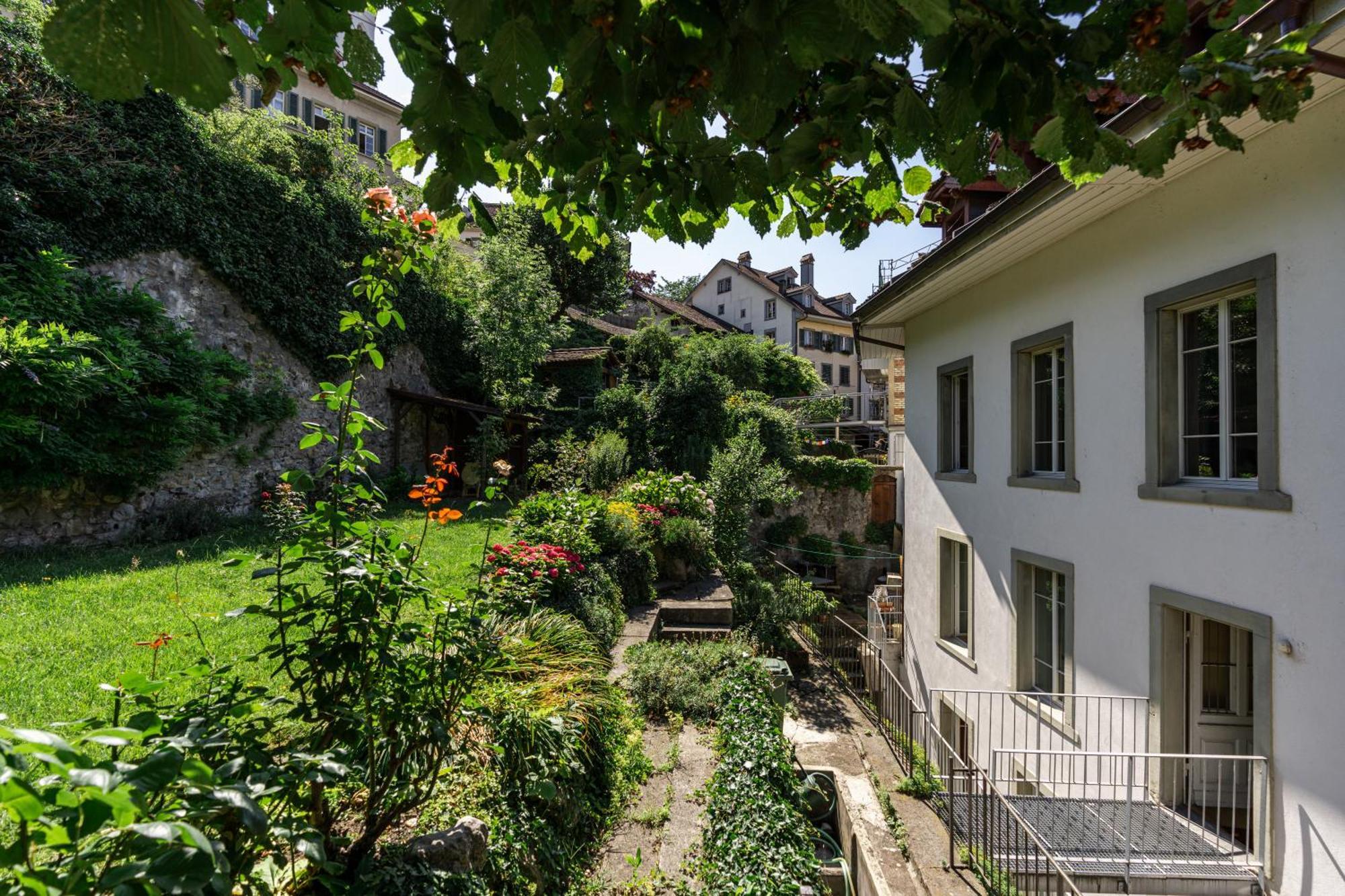 Historische Wohnung Im Herzen Der Thuner Altstadt Exterior foto